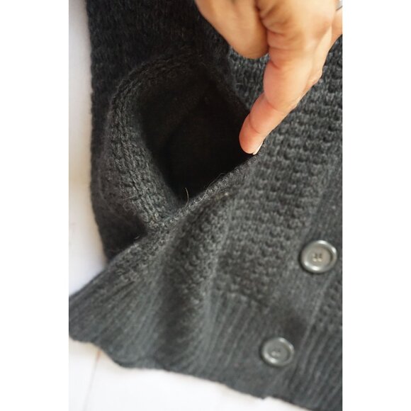 Vertigo Paris Men’s Gray Knit Cardigan - Size M - Picture 4 of 5